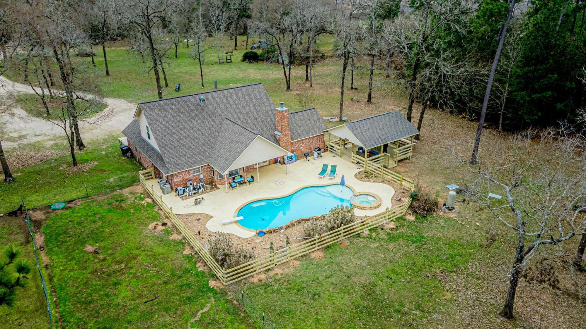 Country Getaway 4 Bedroom Resort In 10 Acre Lot Magnolia Extérieur photo