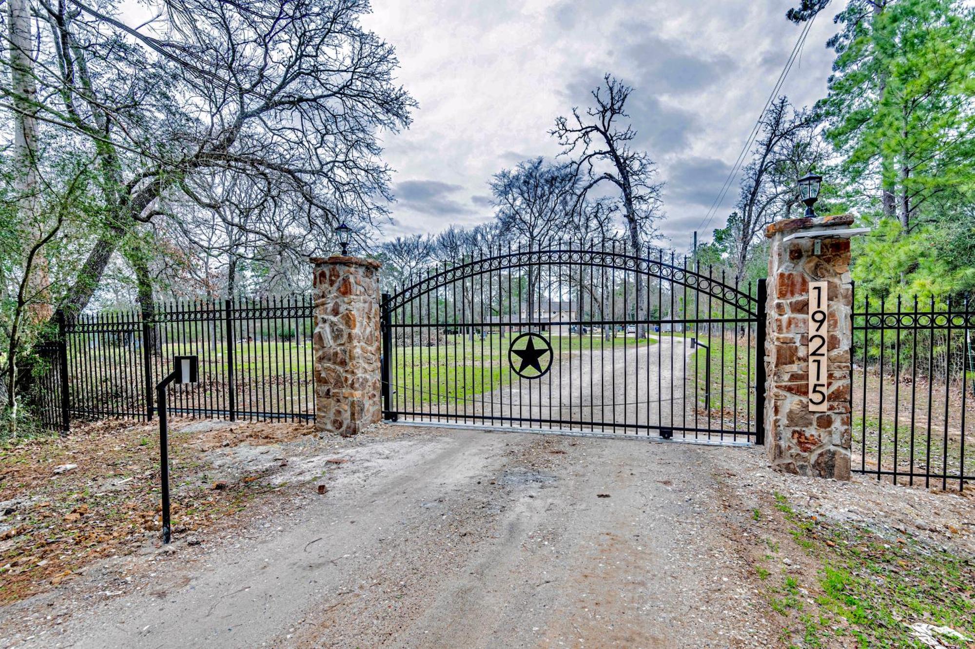Country Getaway 4 Bedroom Resort In 10 Acre Lot Magnolia Extérieur photo